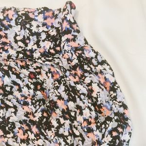 floral patterned American Eagle flowy shorts